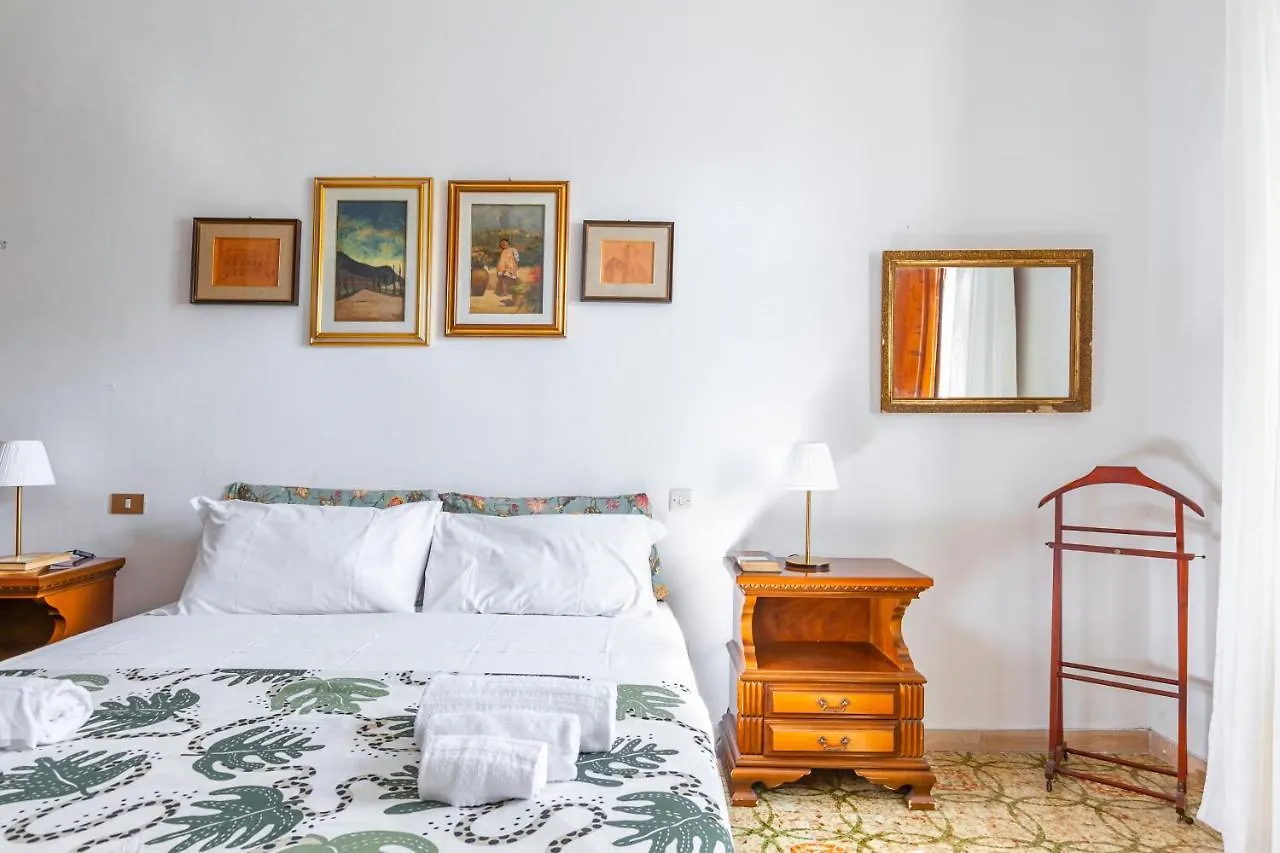 Pisa Airport Comfy Apartment - Private Parking