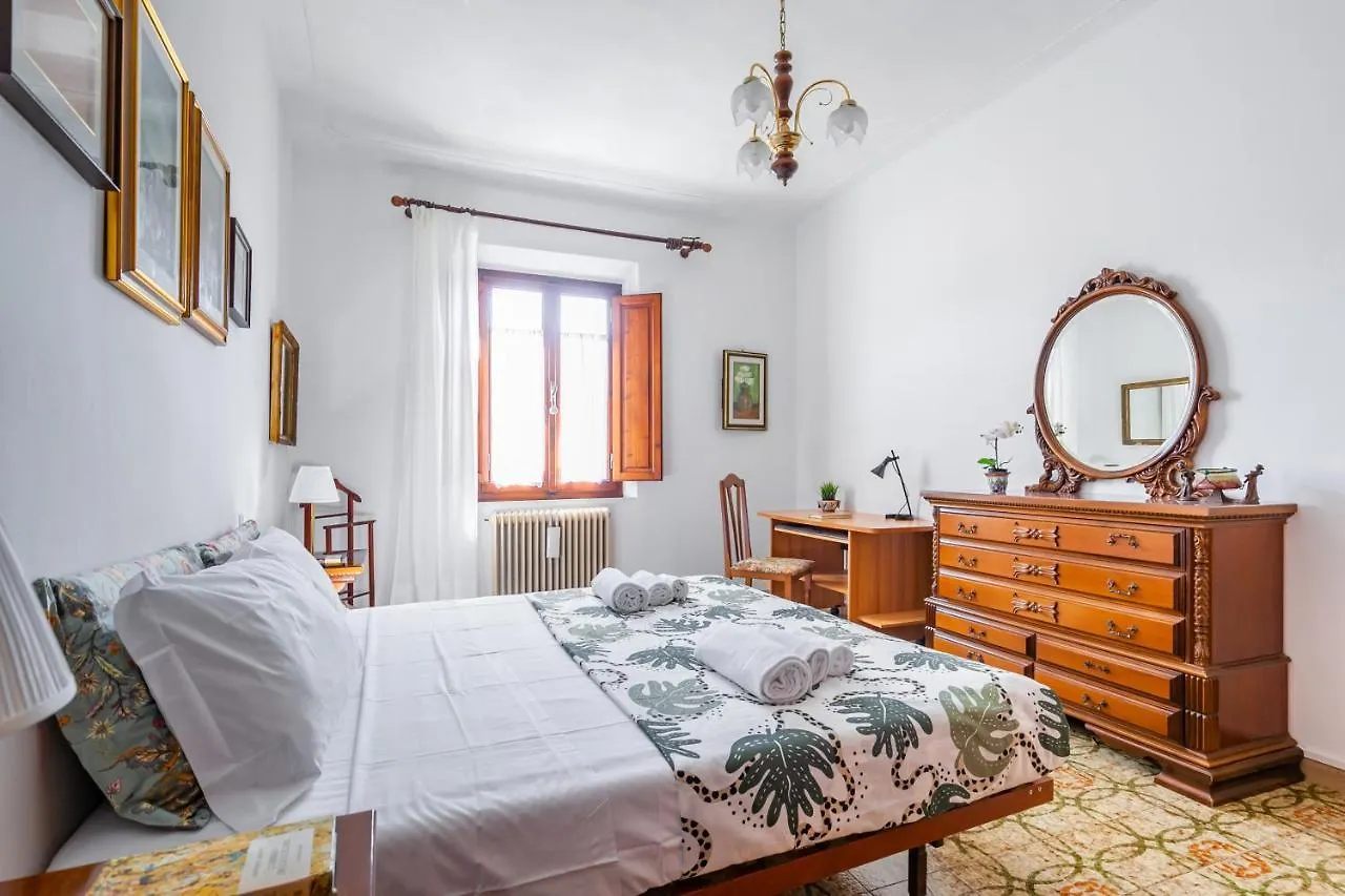 Pisa Airport Comfy Apartment - Private Parking